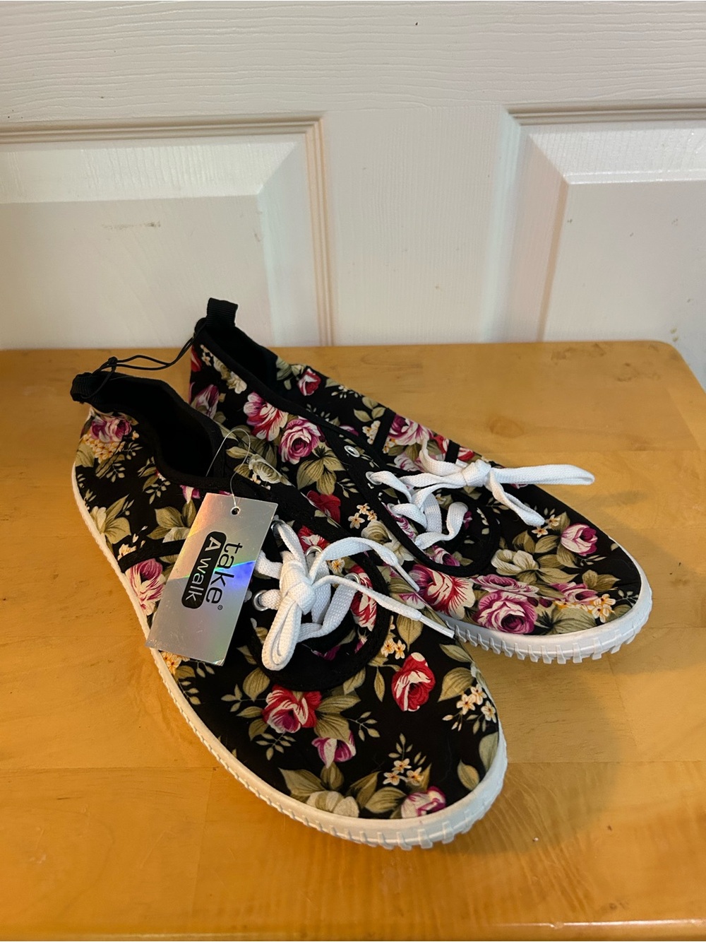 NWT Take a Walk sneakers, size 11